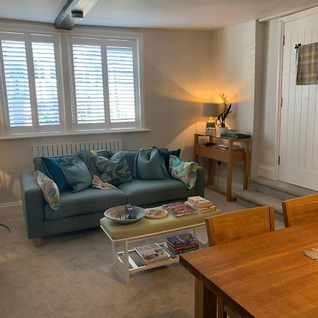 Hideaway Holiday Apartment Salisbury Ngoại thất bức ảnh