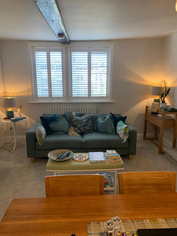 Hideaway Holiday Apartment Salisbury Ngoại thất bức ảnh